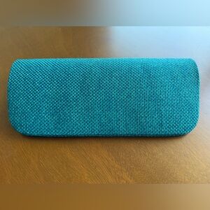 Woven material clutch